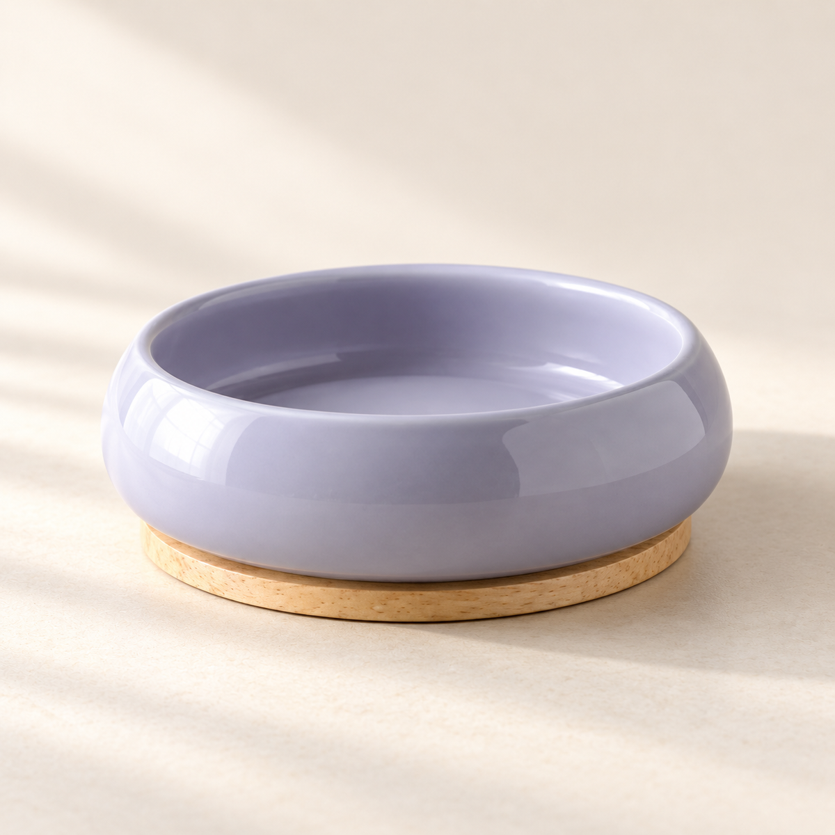 Rolled Bowl with Stand
